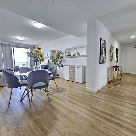 Vista Mar - Ac, Parking And Pool Apartment ฟุงชาล ภายนอก รูปภาพ
