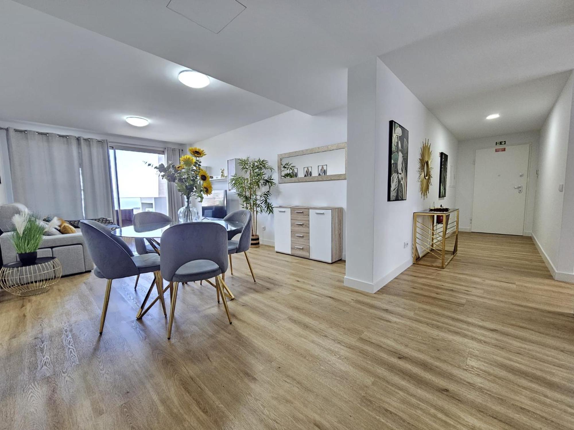 Vista Mar - Ac, Parking And Pool Apartment ฟุงชาล ภายนอก รูปภาพ